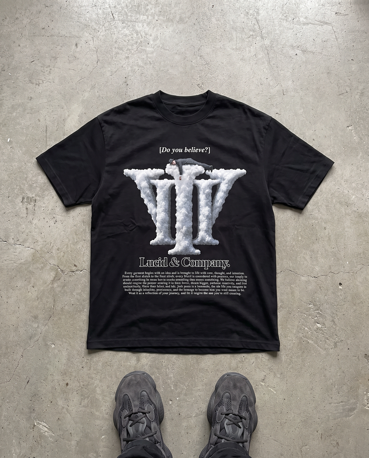 "Daydreaming" T-Shirt
